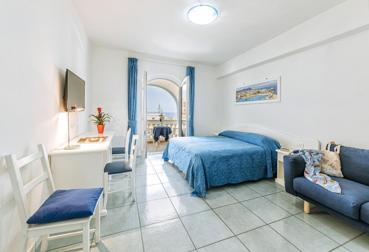 Hotel Galidon Wellness Park & Spa Forio di Ischia エクステリア 写真